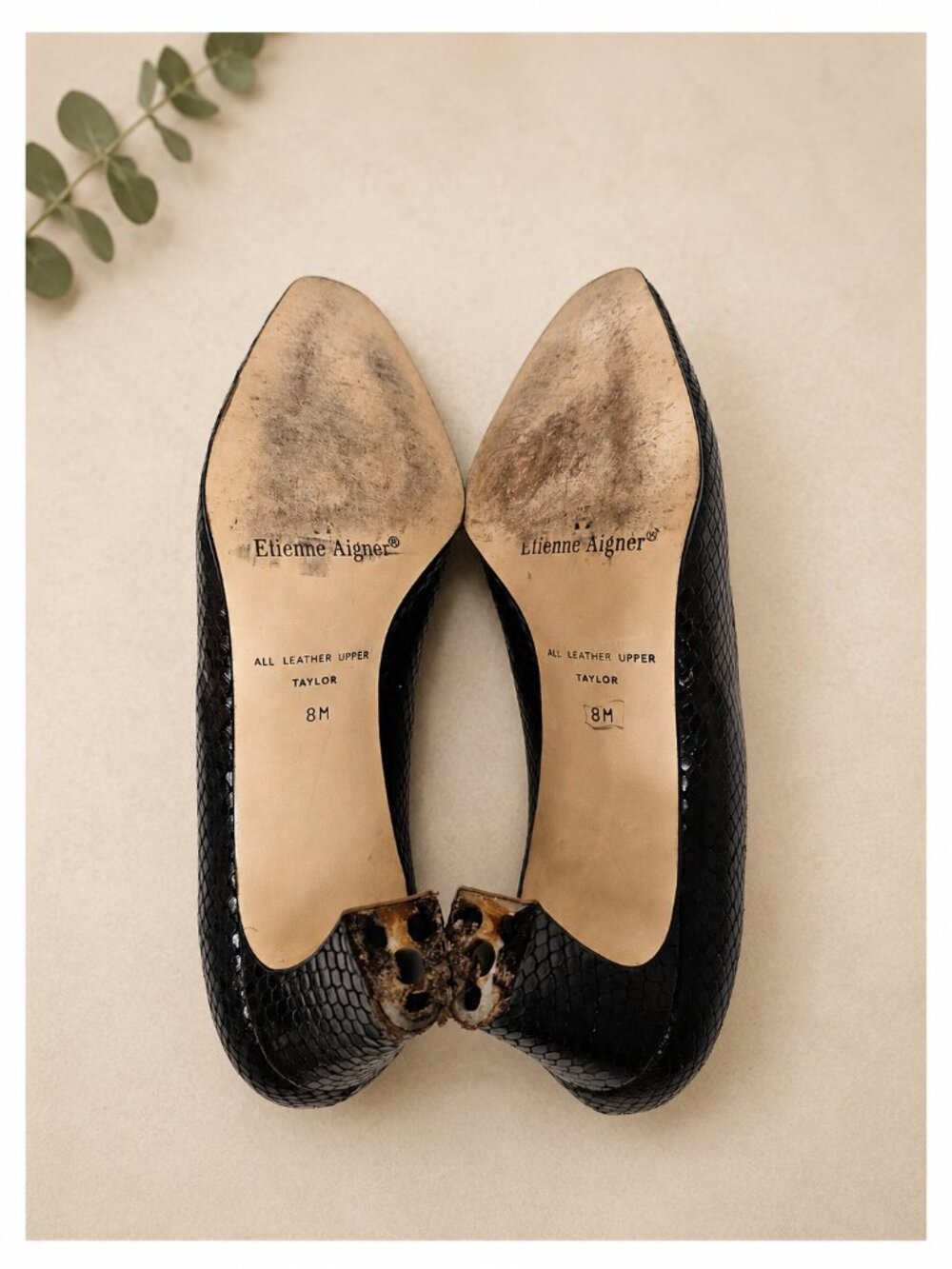 Etienne Aigner Women's Snakeskin Embossed Leather Pumps – Sz 8M – Made in Spain - Picture 3 of 3